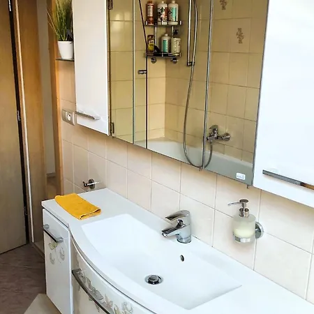 Blumental Apartment, Garden, Ac Apartmán