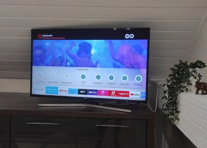 Blumental Apartment, Garden, Ac ブラチスラヴァ