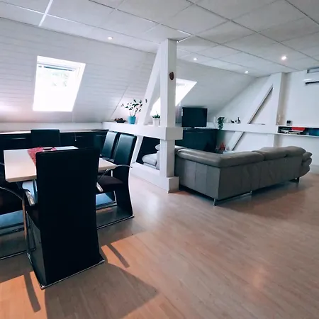 Blumental Apartment, Garden, Ac Apartment Pressburg