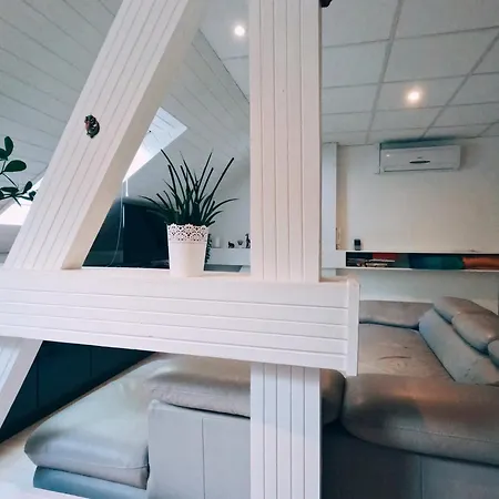 Blumental Apartment, Garden, Ac Pressburg